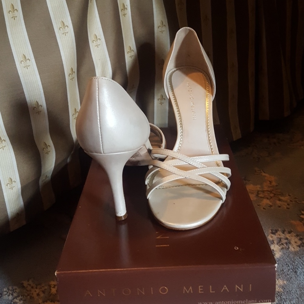 Women's heels